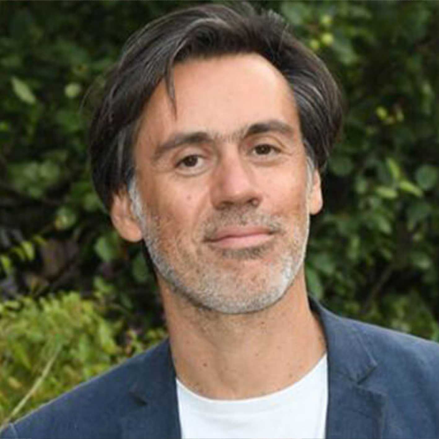 Emmanuel Mouret